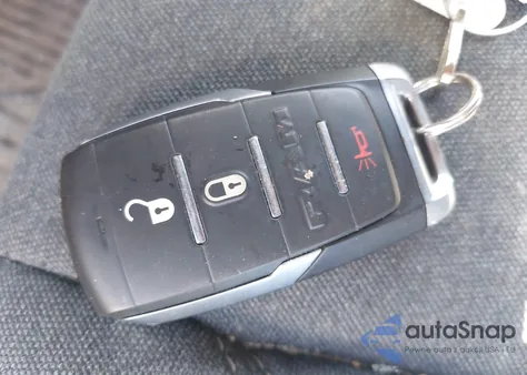 2022 Ram 1500 Big Horn 4X4 5'7 Box from USA, damaged, VIN 1C6SRFFT0NN449473